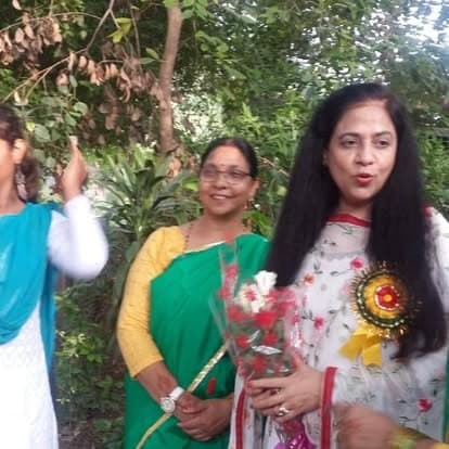 Shubhkarman volunteers visiting children and their caregivers
